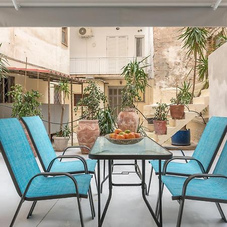 Appartement The Courtyard Oasis à Athènes Extérieur photo